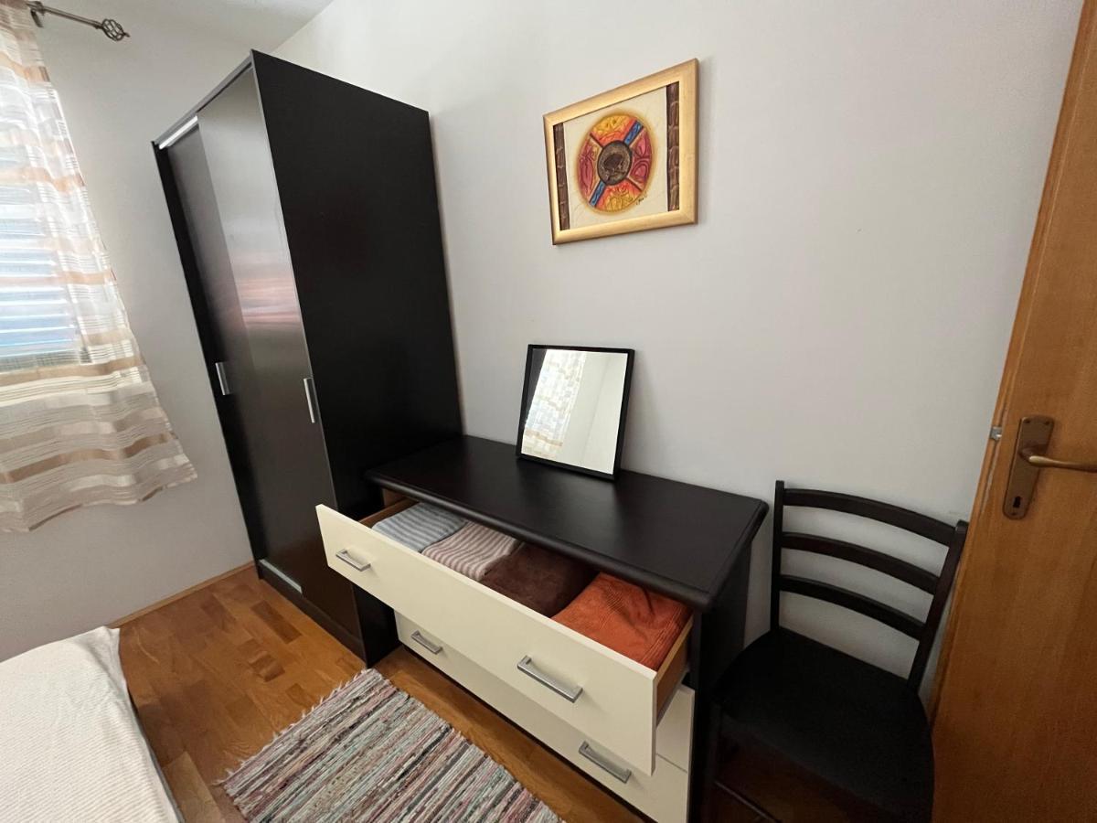 Put Makra 71 Apartment Makarska